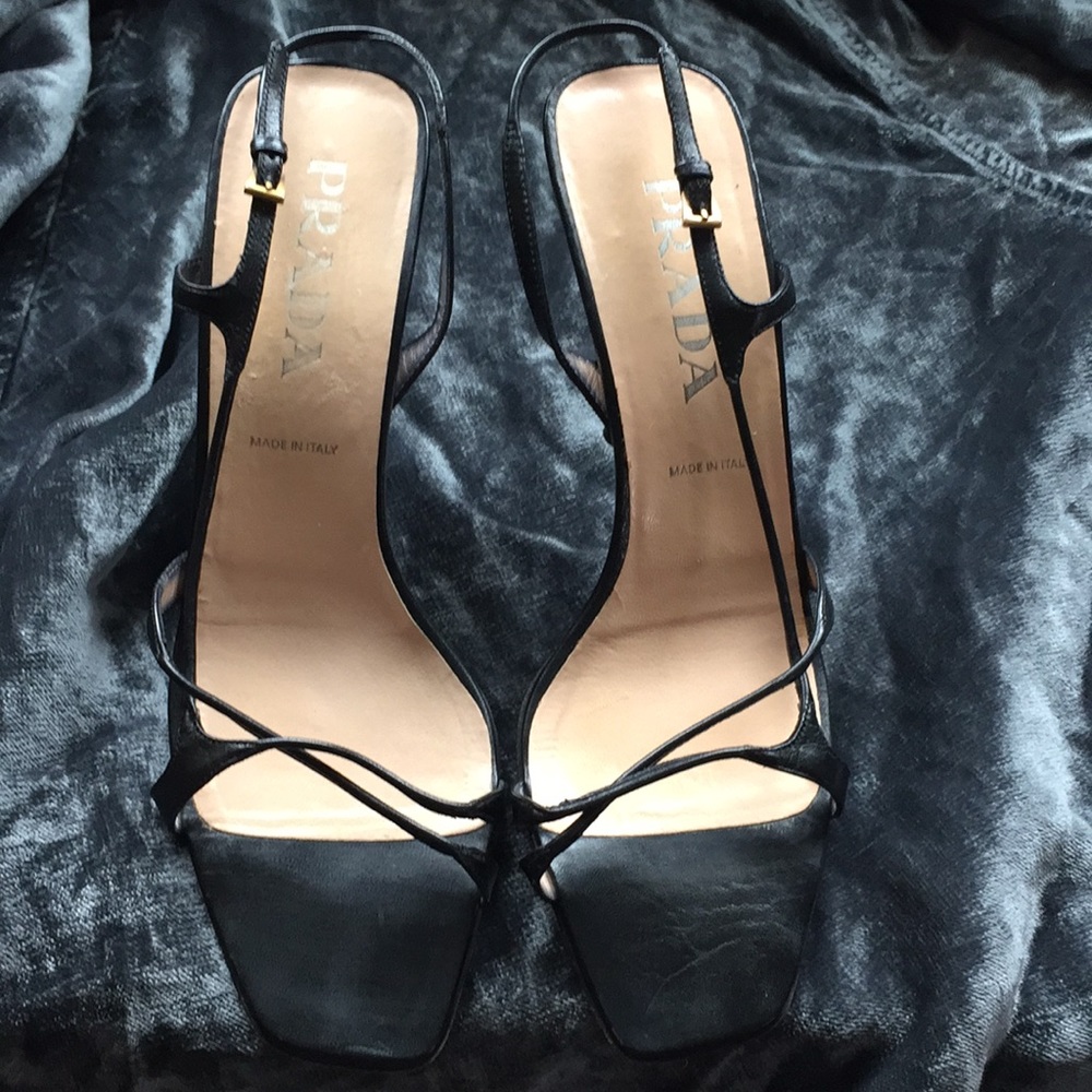 Prada slingback stiletto’s